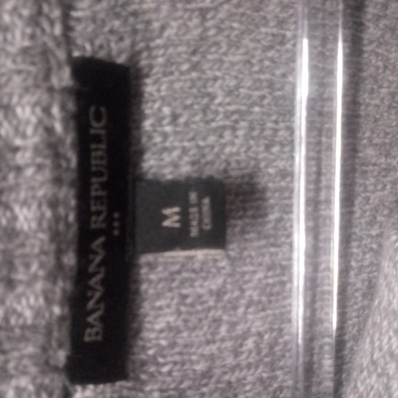 Banana Republic Thick House Sweater Cardigan - Picture 2 of 3